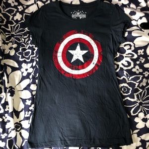 Captain America Shield T-Shirt New without Tags